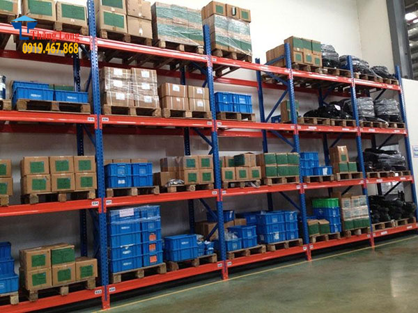 Bài học từ những kho hàng bố trí kệ kho sai cách