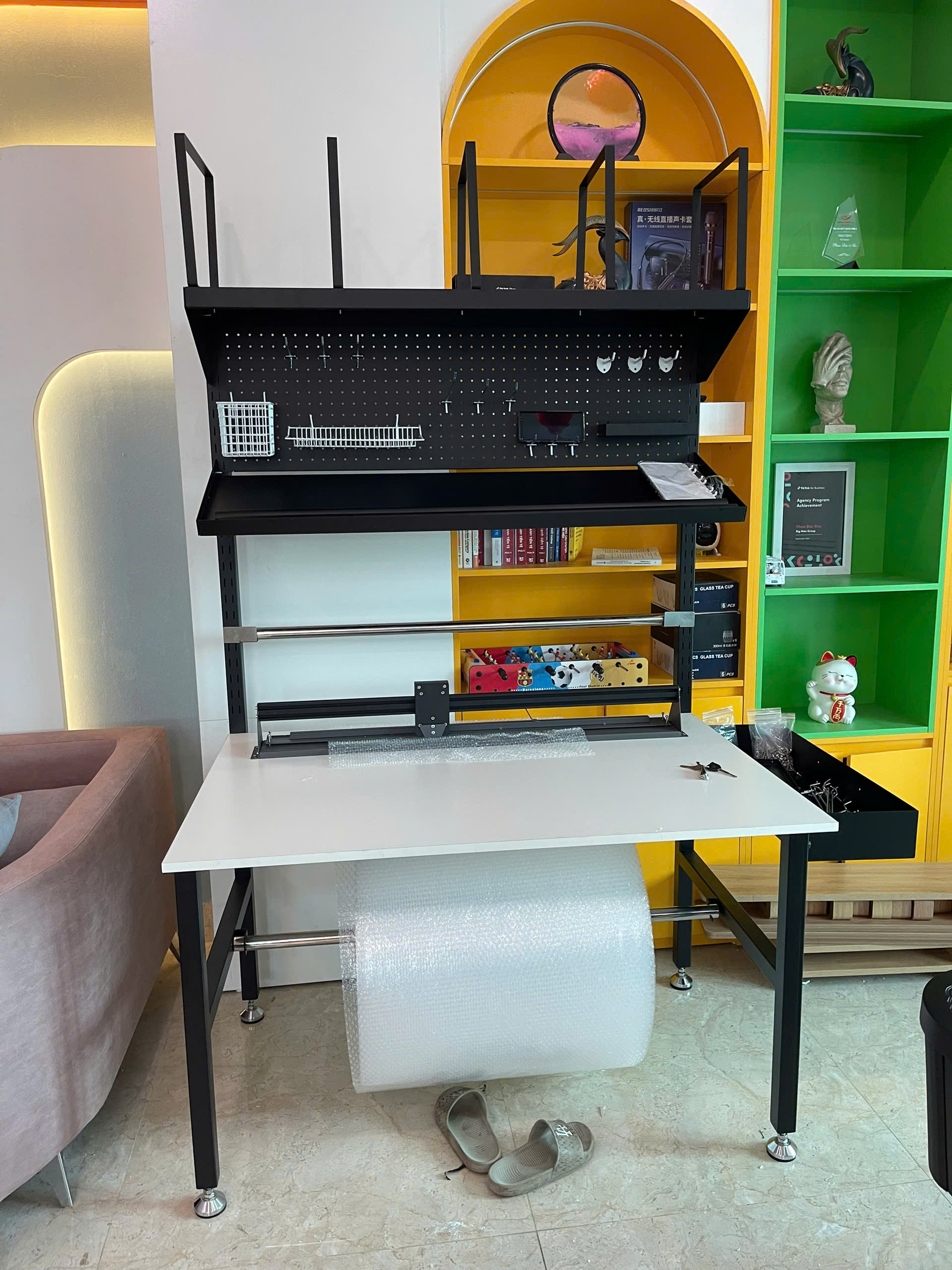 Thăng Long cung cấp bàn đóng hàng chất lượng, giá tốt