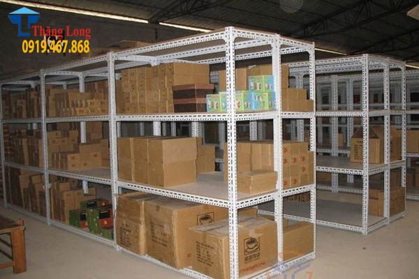 Bảng giá sắt V lỗ tại HCM rẻ nhất, giá gốc tận xưởng 2025 Bảng giá sắt V lỗ tại HCM rẻ nhất, giá gốc tận xưởng 2025