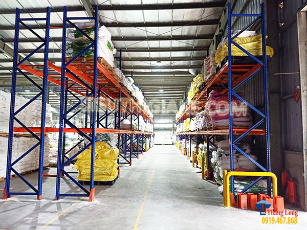 Tiêu chuẩn an toàn khi thiết kế và lắp đặt kệ kho hàng nặng Tiêu chuẩn an toàn khi thiết kế và lắp đặt kệ kho hàng nặng