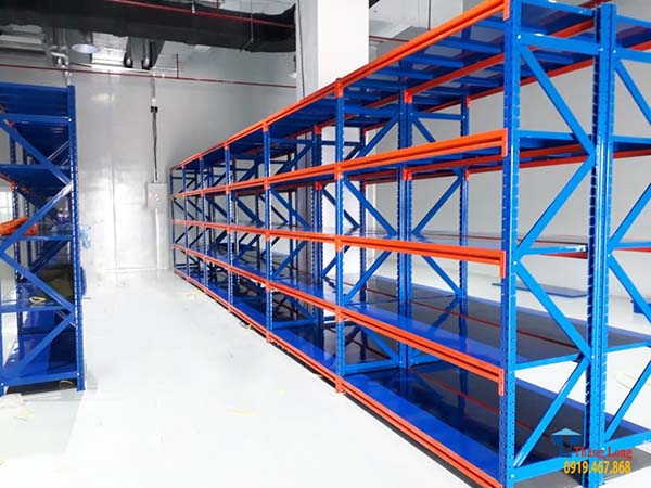 Hướng dẫn lắp đặt kệ kho trung tải đúng kỹ thuật