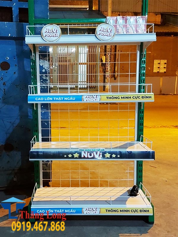 Kệ quảng cáo có đèn LED và không LED - khi nào nên dùng?