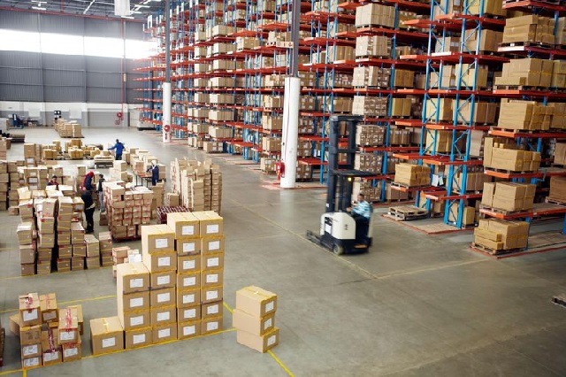 Kho tự động là gì? Cách để xây dựng một kho hàng tự động Kho tự động là gì? Cách để xây dựng một kho hàng tự động