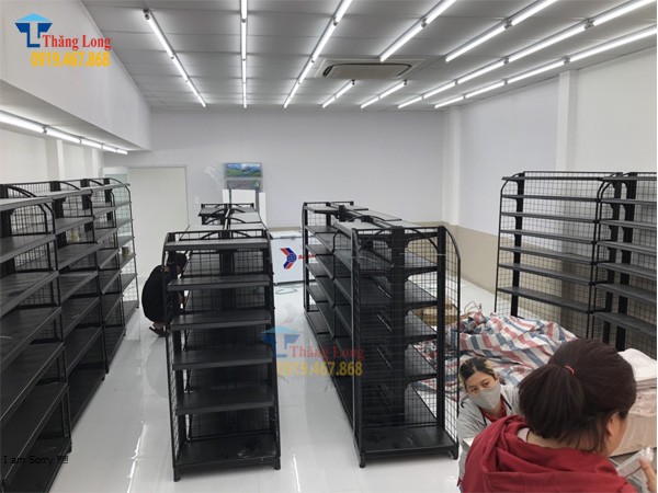 Lắp đặt giá kệ siêu thị màu đen tại Củ Chi, tp Hồ Chí Minh Lắp đặt giá kệ siêu thị màu đen tại Củ Chi, tp Hồ Chí Minh