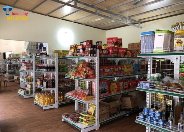 Lắp đặt kệ bày hàng bánh kẹo tại Nam Đàn, Nghệ An