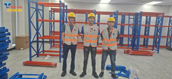 Lắp kệ trung tải 4 tầng tại khu công nghệ cao TP. Hồ Chí Minh