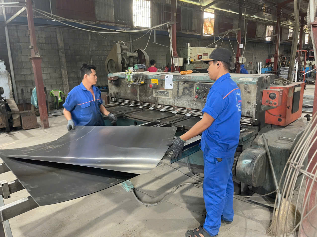 Nhà máy sản xuất kệ kho hàng Thăng Long uy tín hàng đầu Việt Nam Nhà máy sản xuất kệ kho hàng Thăng Long uy tín hàng đầu Việt Nam