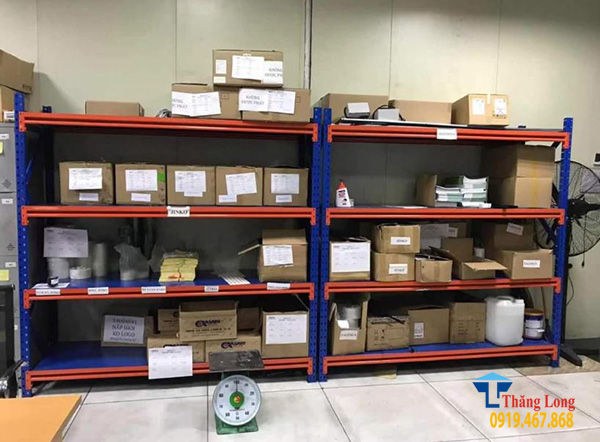 Phân biệt kệ trung tải độc lập và kệ trung tải nối tiếp Phân biệt kệ trung tải độc lập và kệ trung tải nối tiếp