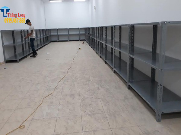 Kệ kho hàng W800*D400