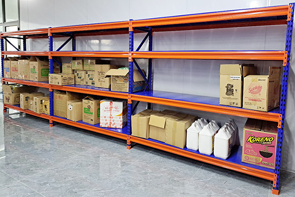Những điều cần biết trước khi mua kệ trung tải 4 tầng Những điều cần biết trước khi mua kệ trung tải 4 tầng