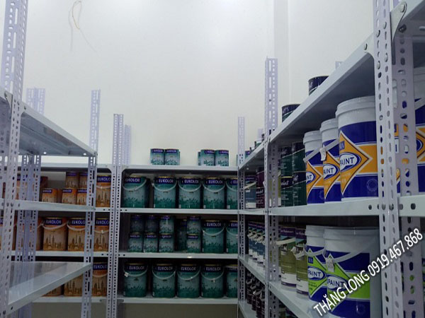 Lắp đặt kệ sắt để thùng sơn cho Cty Homestar Việt Nam JSC Lắp đặt kệ sắt để thùng sơn cho Cty Homestar Việt Nam JSC