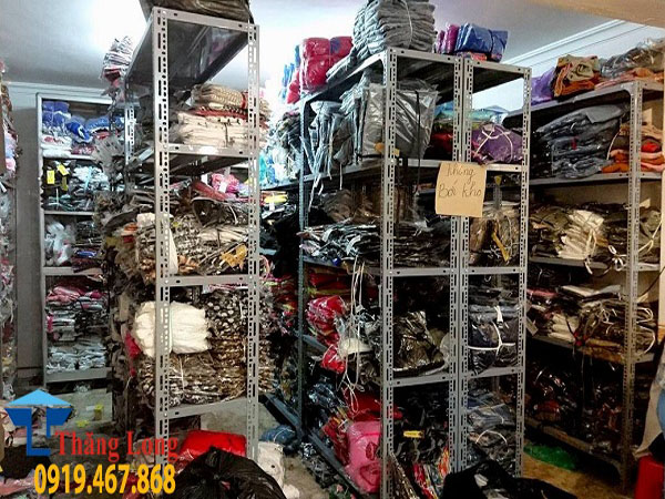 Lắp đặt kệ kho hàng quần áo tại Việt Trì Phú Thọ