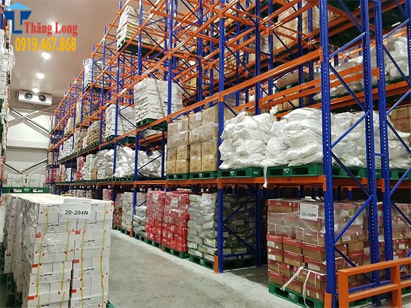 Vì sao doanh nghiệp nên đầu tư kho lạnh công nghiệp đạt chuẩn quốc tế?