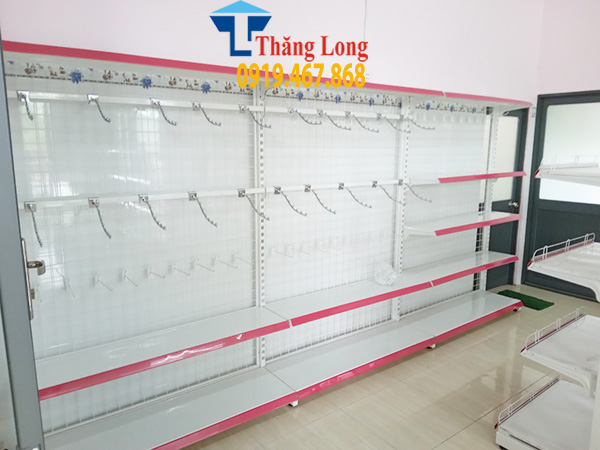 Tổng hợp các mẫu kệ siêu thị móc treo được sử dụng nhiều hiện nay