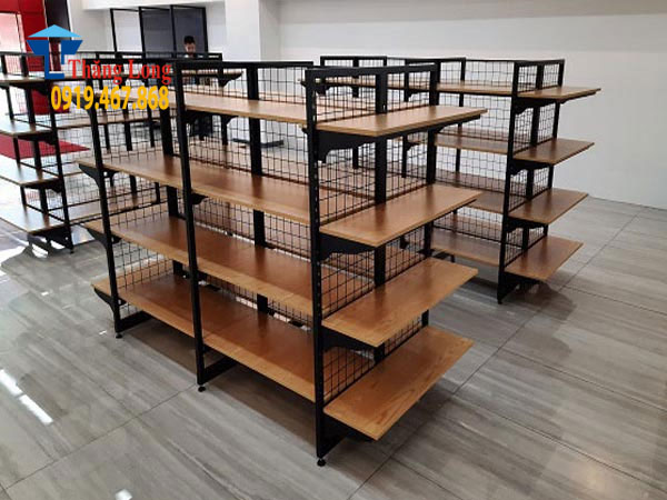 Xu hướng thiết kế kệ trưng bày dụng cụ làm bánh hiện đại